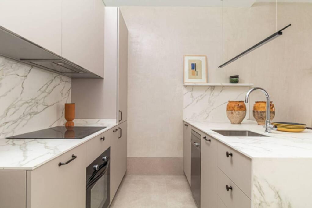Апартаменти Apartamento Exclusivo En Neptuno Мадрид Екстер'єр фото
